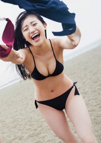 Minami Yamada Yui Tadenuma Take off your clothes14