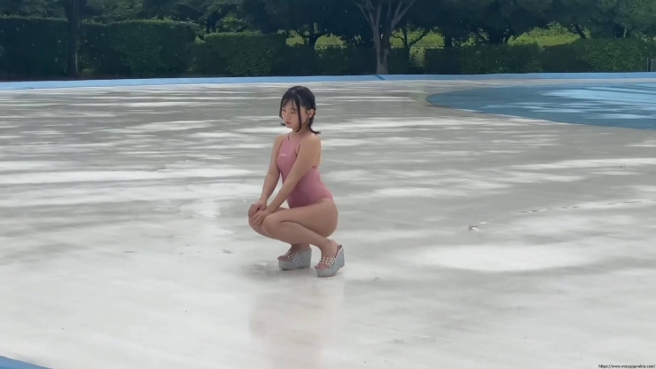 Ayana Nishinaga Swimsuit LEOHEX in pool photo session78