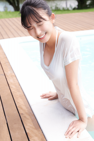 Oto Shida beautiful woman in white swimsuit008