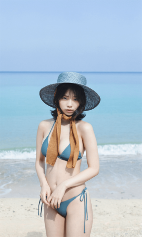 Himena Kikuchi Miss Weekly Magazine001