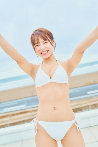 Amisa Miyazaki White Swimsuit Bikini010