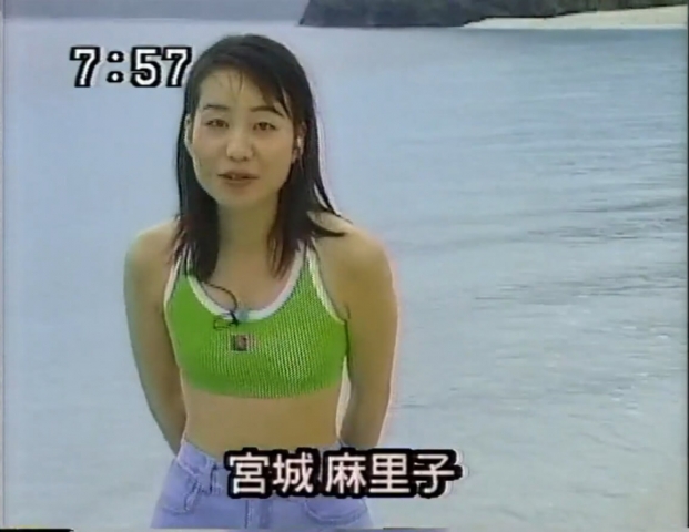 Mariko Miyagi AnnouncerSwimsuit on a morning show005