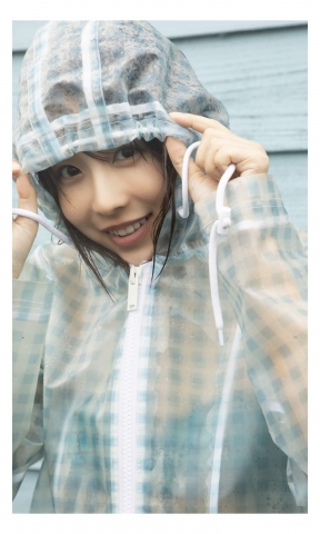 Mio Mizuminato Raincoat and Bikini007