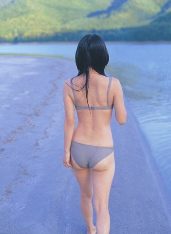 Water beauty bikini Kana Kurashina 2007