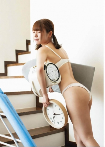 Okuyuki a mover in a swimsuit011