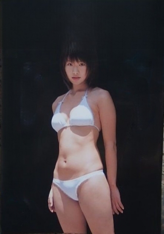 White Bikini of a neat college girl Yui Natsu Hotta001