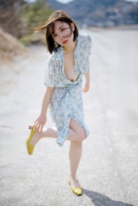 Riho Shishido hair nude woman who jumped out of a movie00