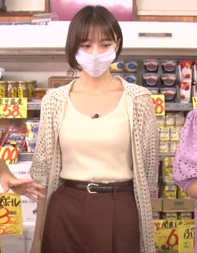 篠田麻里子　胸元エッチキャプ・エロ画像１０