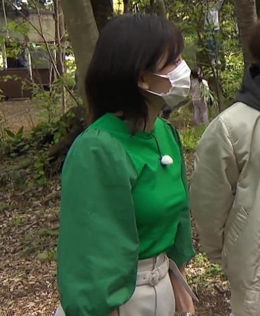 田中瞳アナ　胸パッツンニットキャプ・エロ画像２